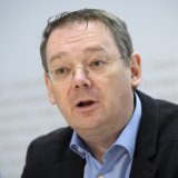 Pour le conseiller d'Etat Franz Ruppen, les cantons ne doivent pas se substituer au mandat "Jeunesse et Sport" de la Confédération (photo d'archives). KEYSTONE/ANTHONY ANEX